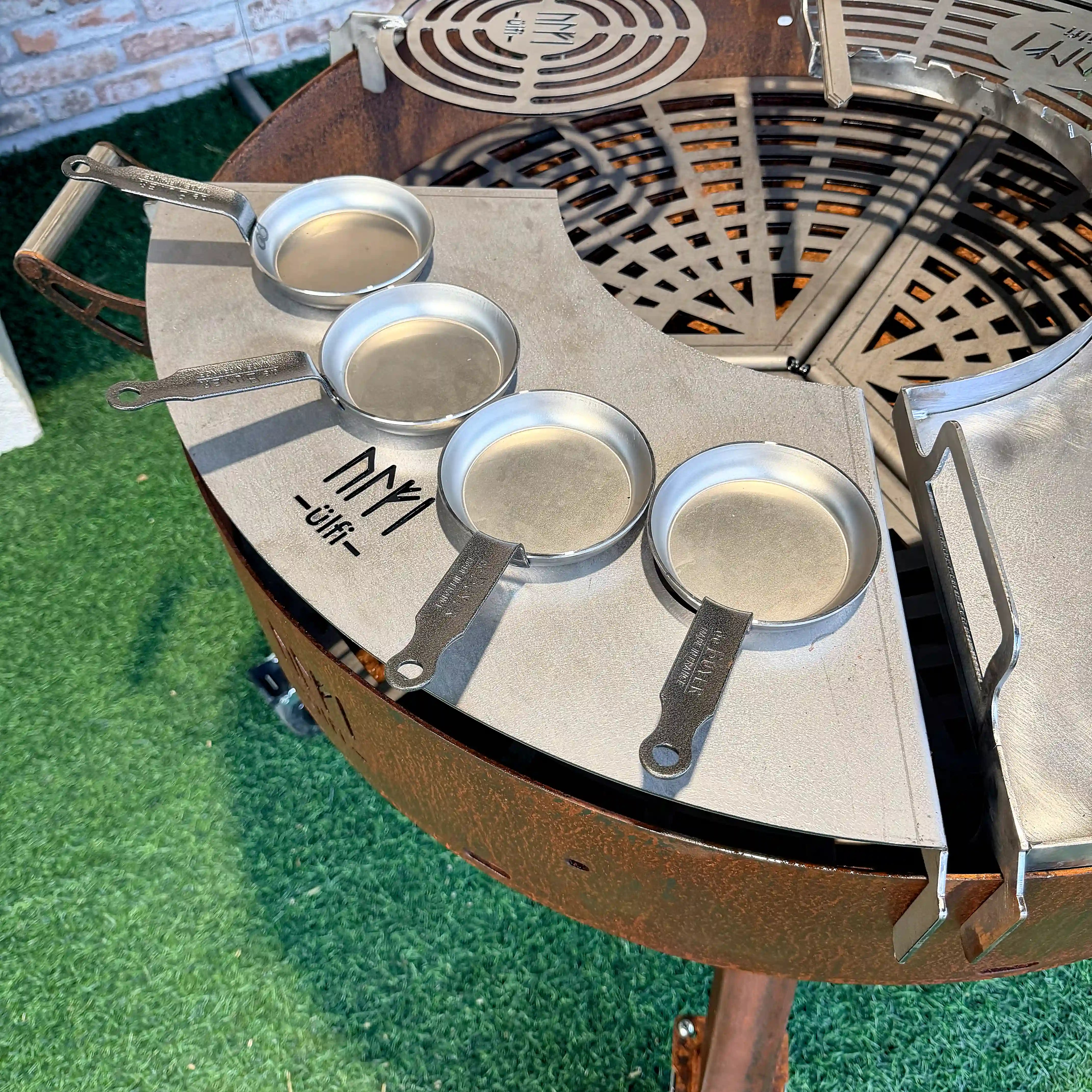 Raclette and blinis pan holder El Fuego