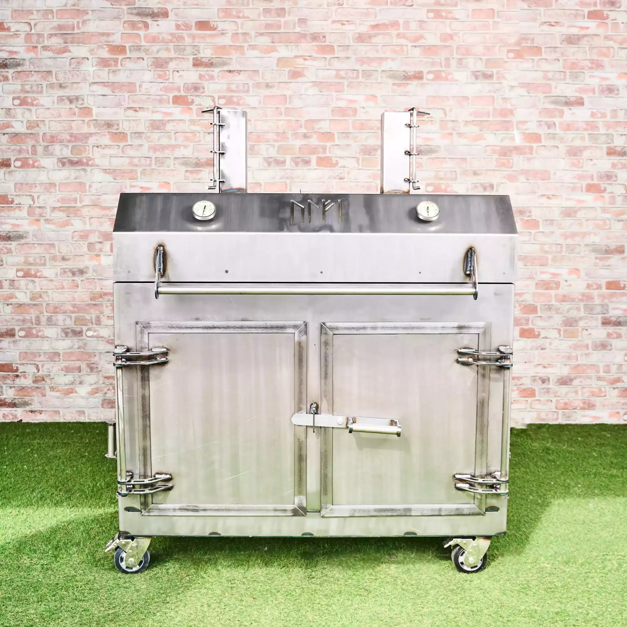 Direct heat smoker