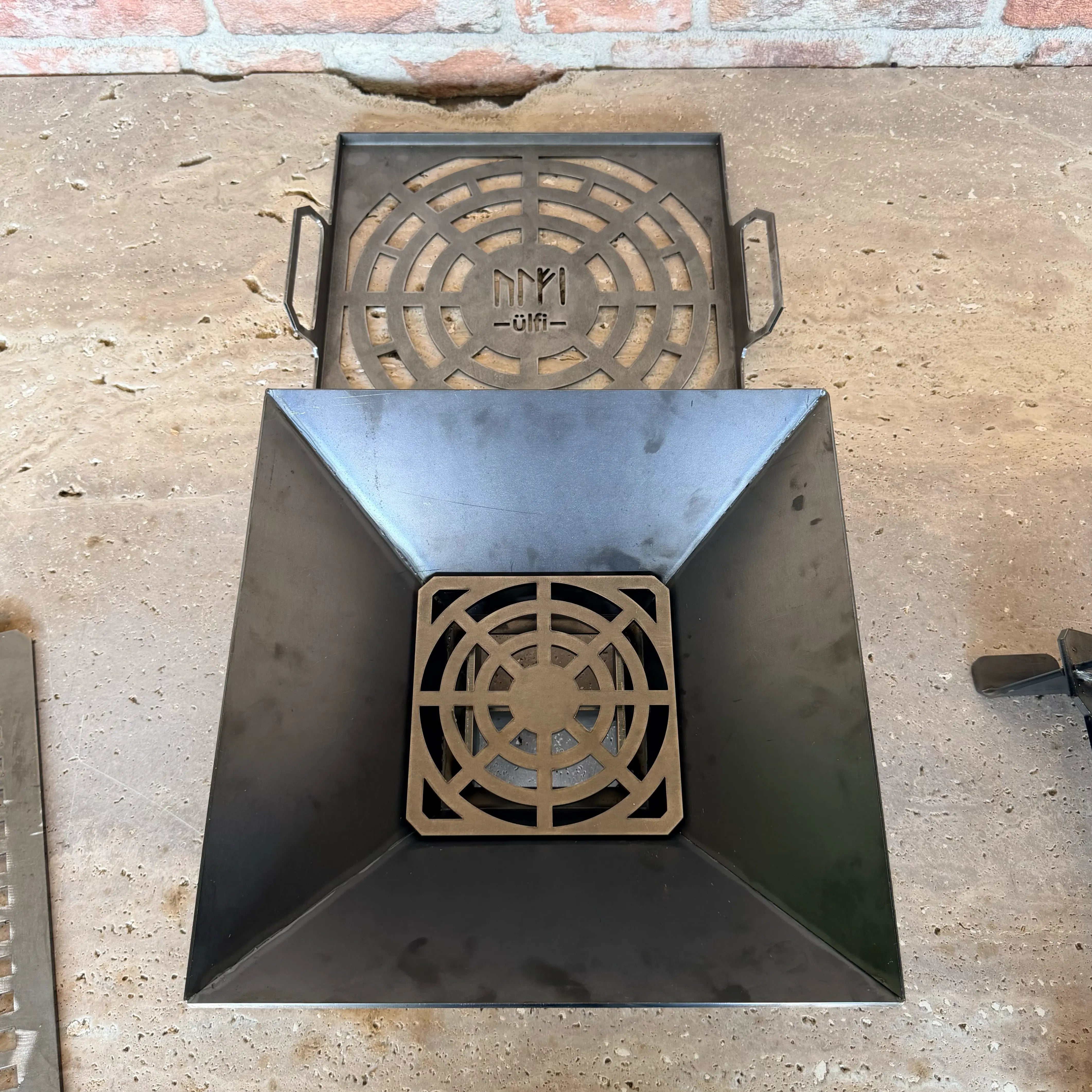Grille Rocket Stove Ülfi Magma