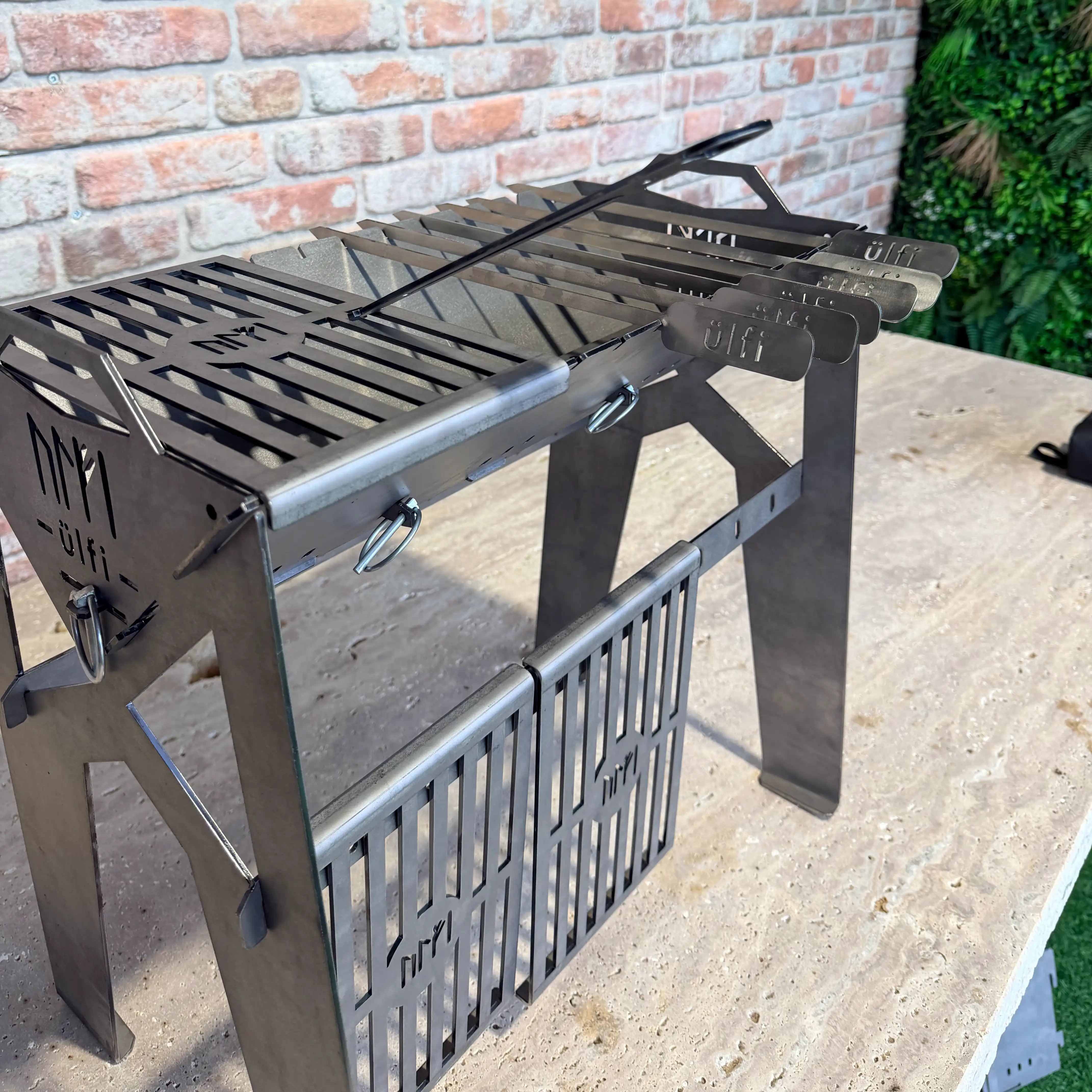 Skoll High set brochettes